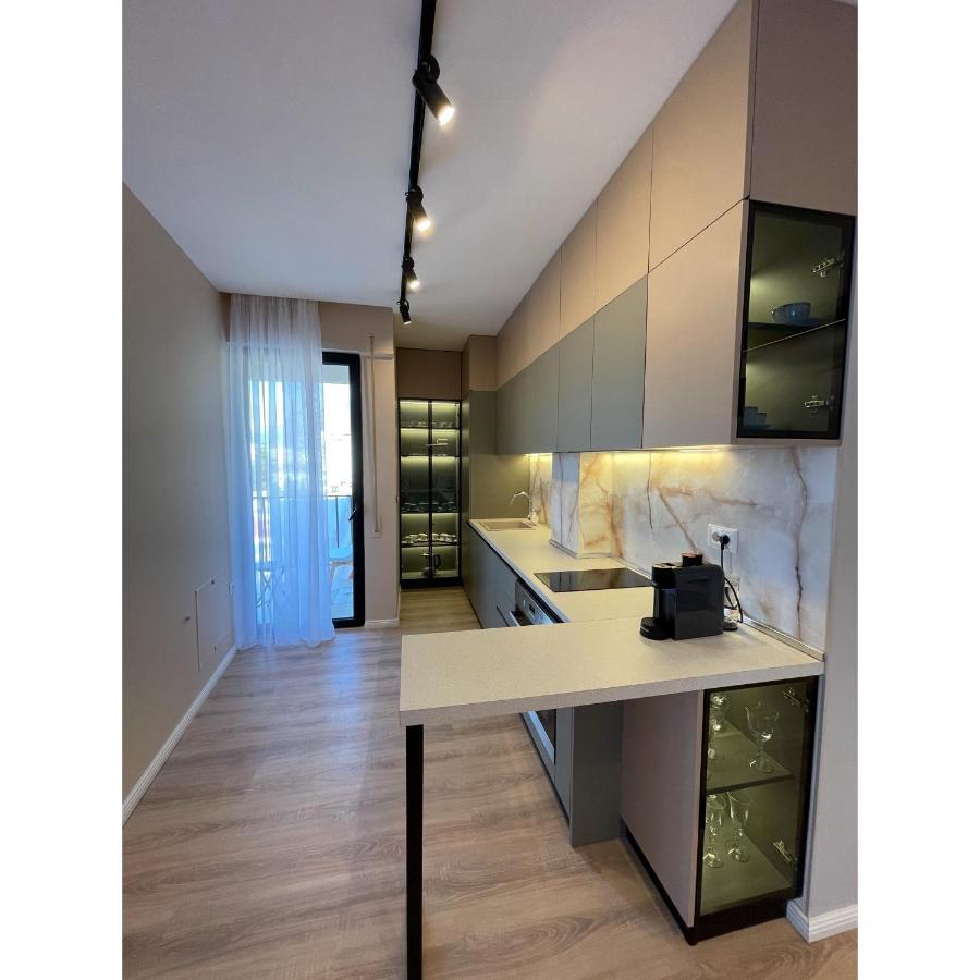 Green Terrace Apartment 5 Tirana Esterno foto